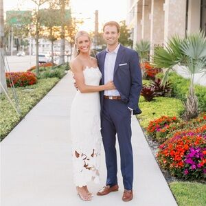 Elegant White Floral Midi Dress